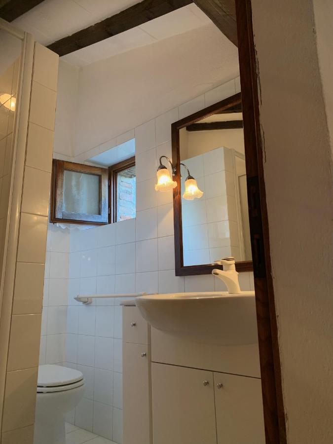 Апартаменты Residenza Cornino Кастелина ин Шианти Экстерьер фото